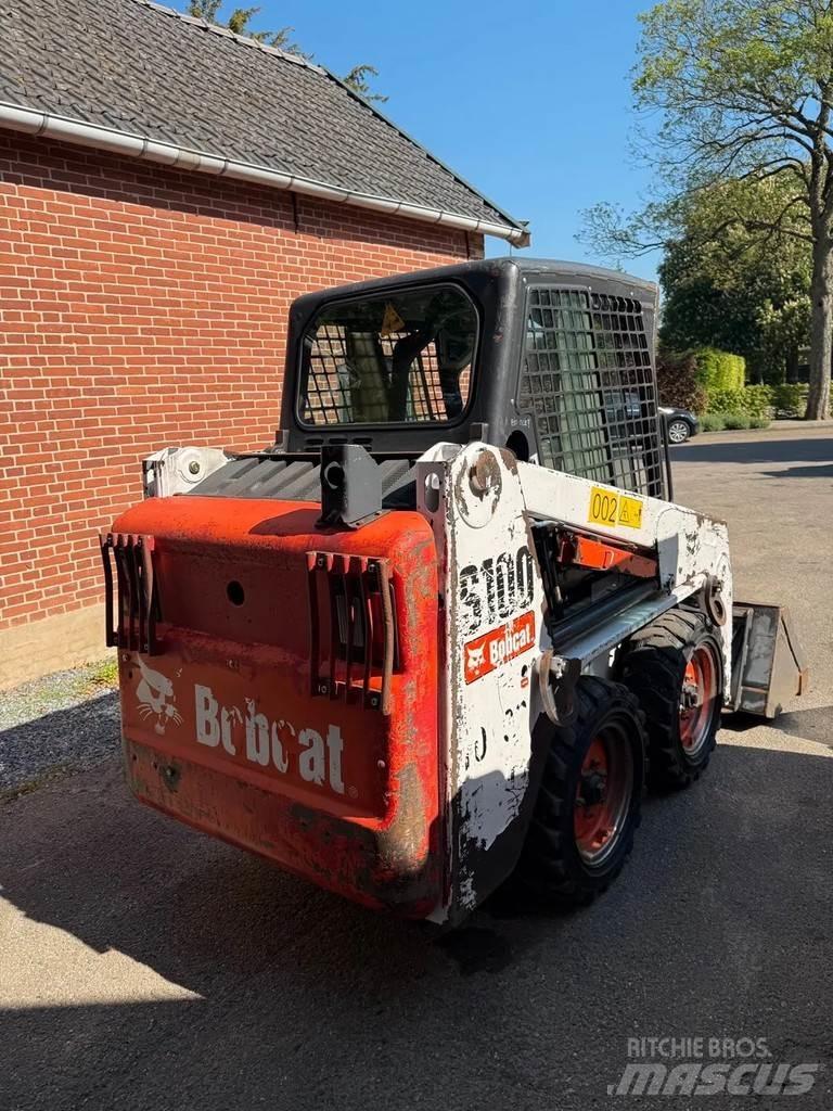 Bobcat S100 滑移装载机