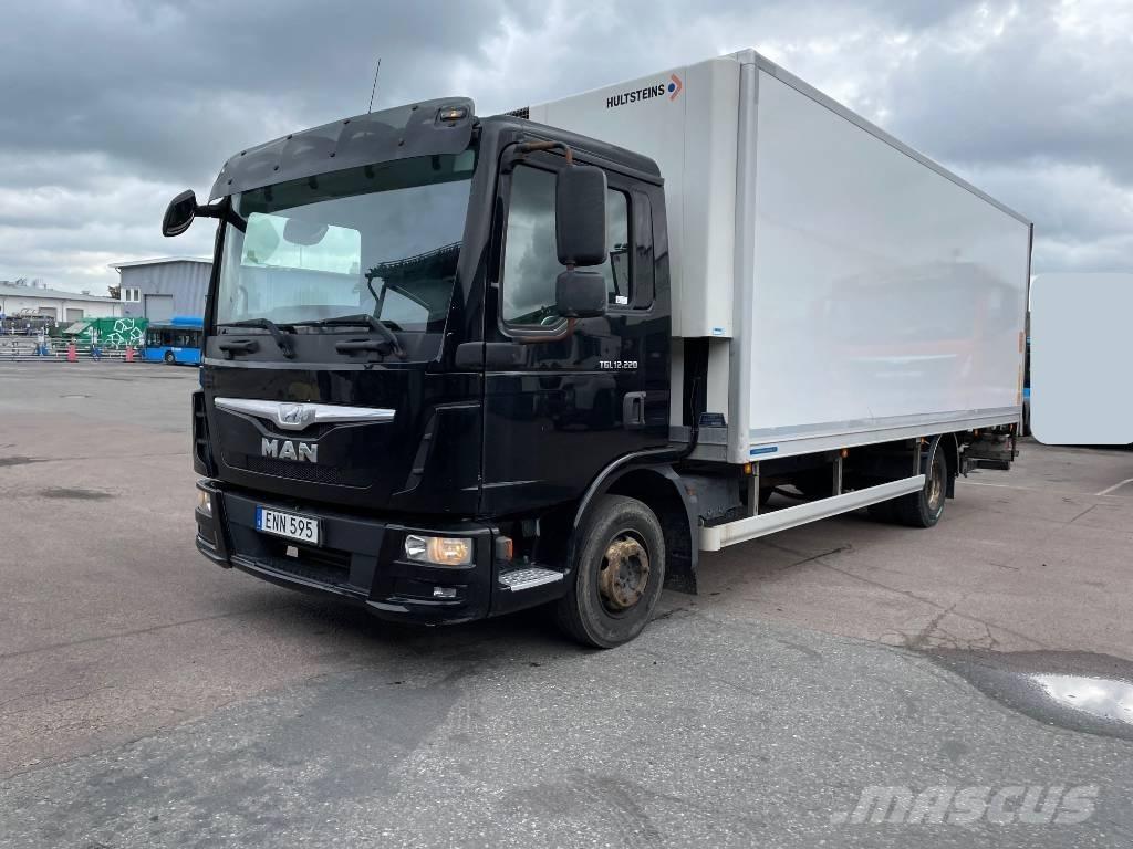 MAN TGL 12.220 BL 冷藏车