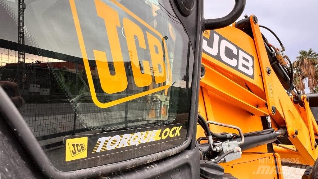 JCB 3 CX 反铲装载机