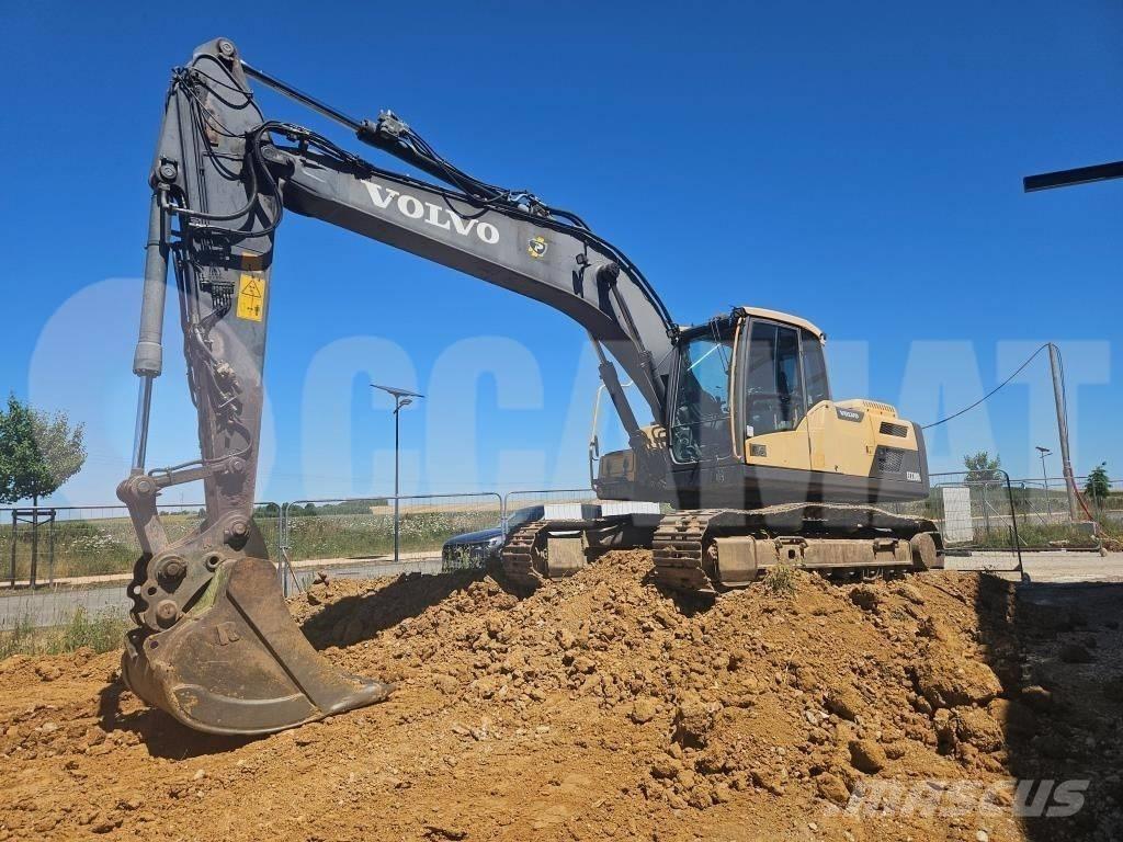 Volvo EC 220 DL 履带挖掘机