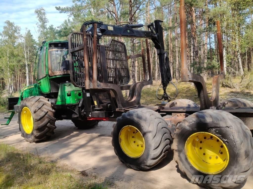 John Deere 1010 E 集运机