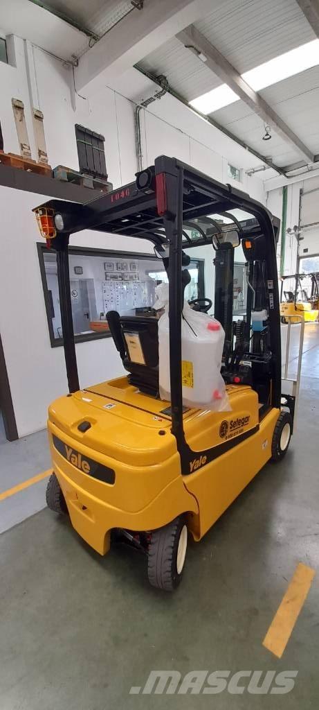 Yale ERP 18 VF LWB 电动叉车