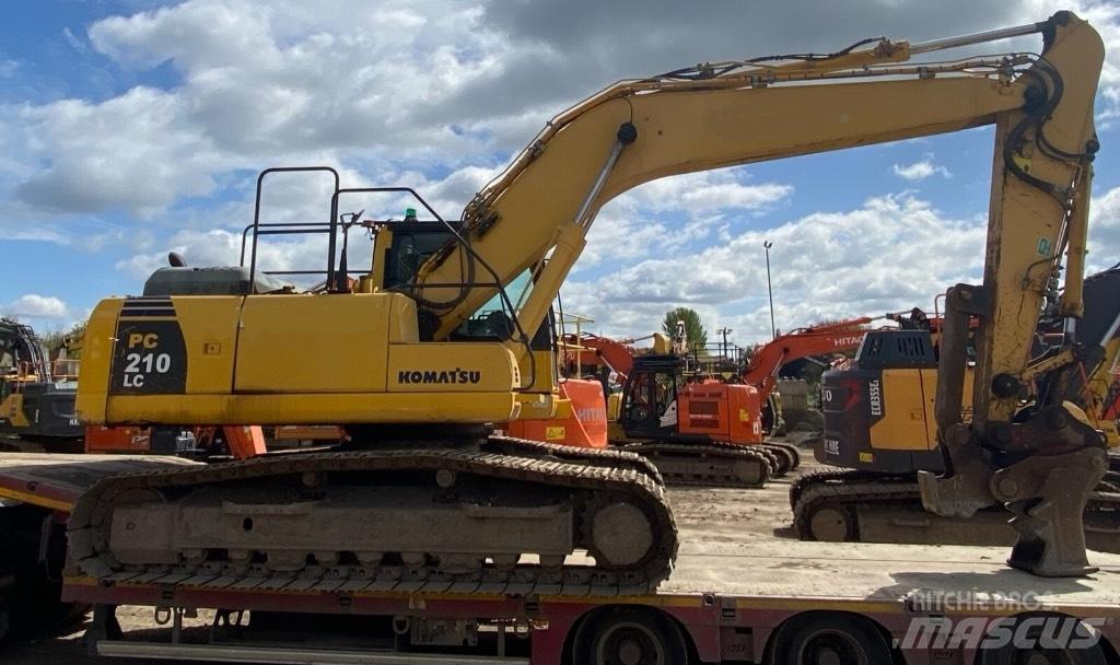 Komatsu PC 210 LC 履带挖掘机