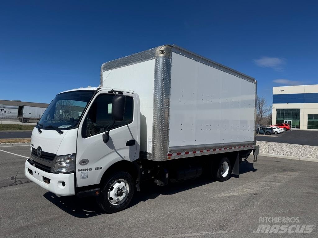 Hino 155 大型面包车