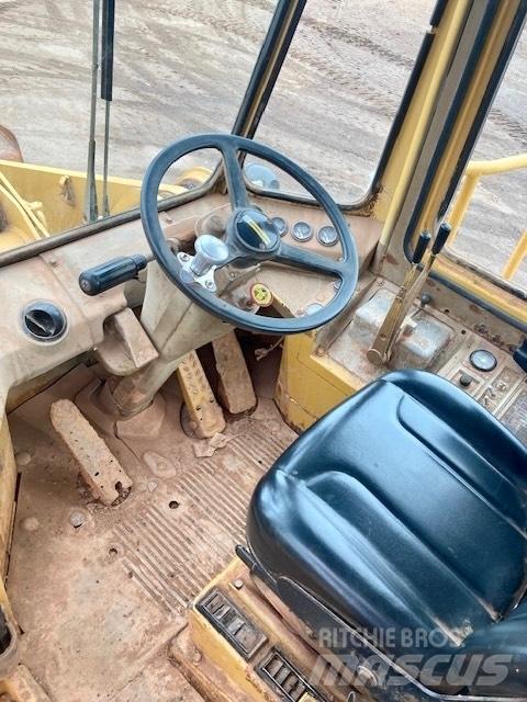 CAT 950 B 轮式装载机