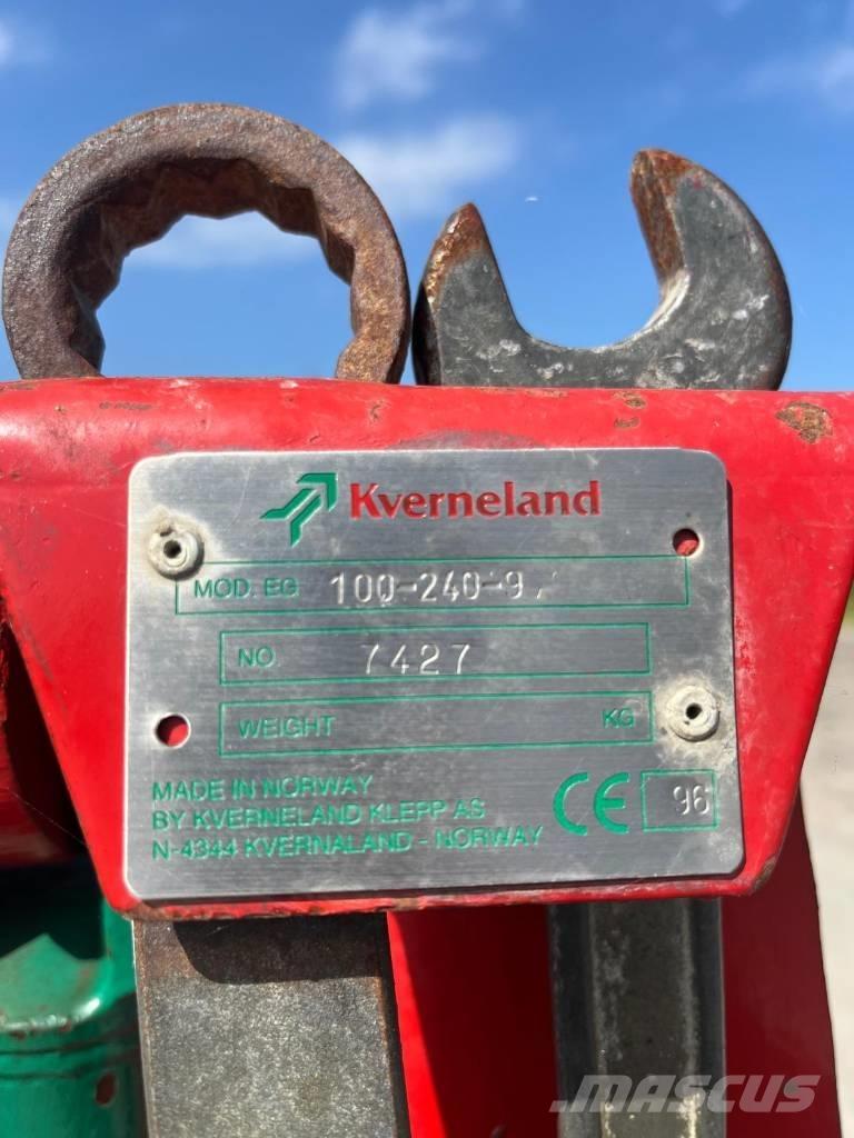 Kverneland EG85-240 双向犁