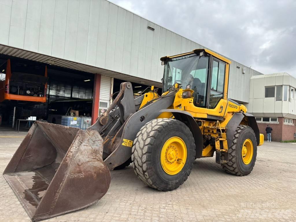 Volvo L 70 F 轮式装载机