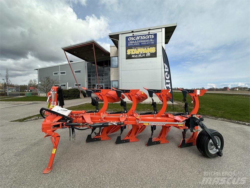 Kubota RM2005V 双向犁