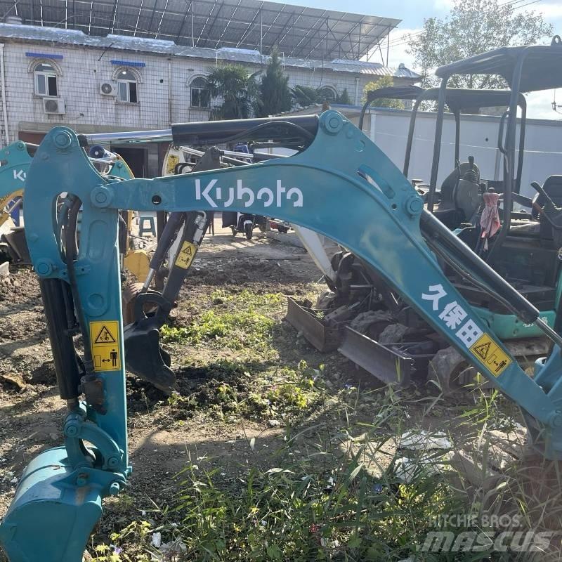 Kubota U 15 小型挖掘机