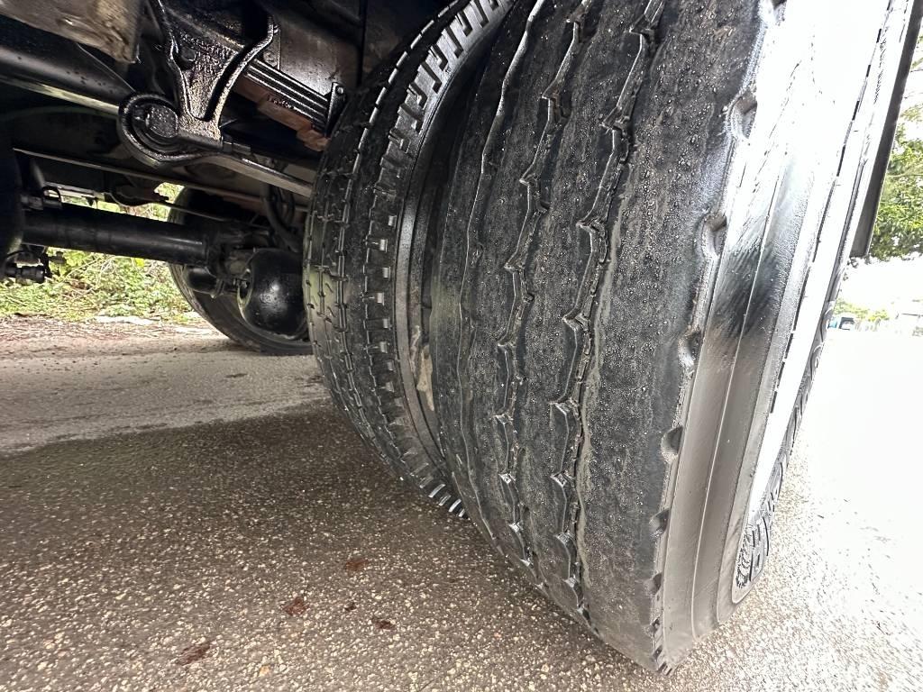 International 4300 车载式高空作业车