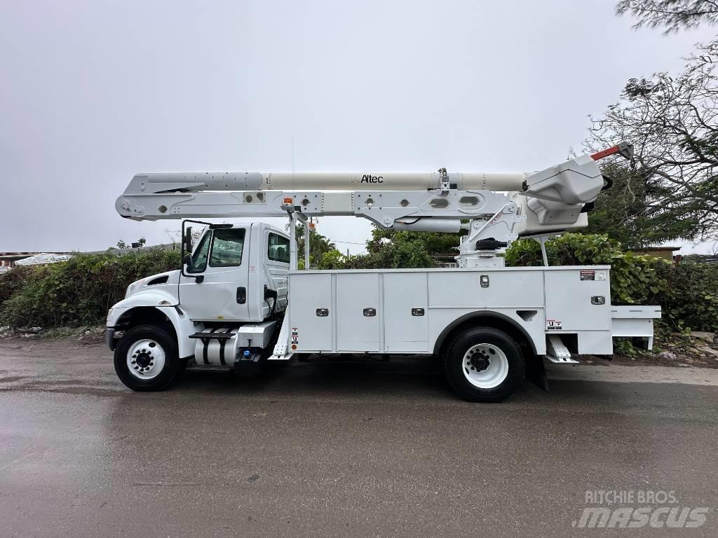 International 4300 车载式高空作业车