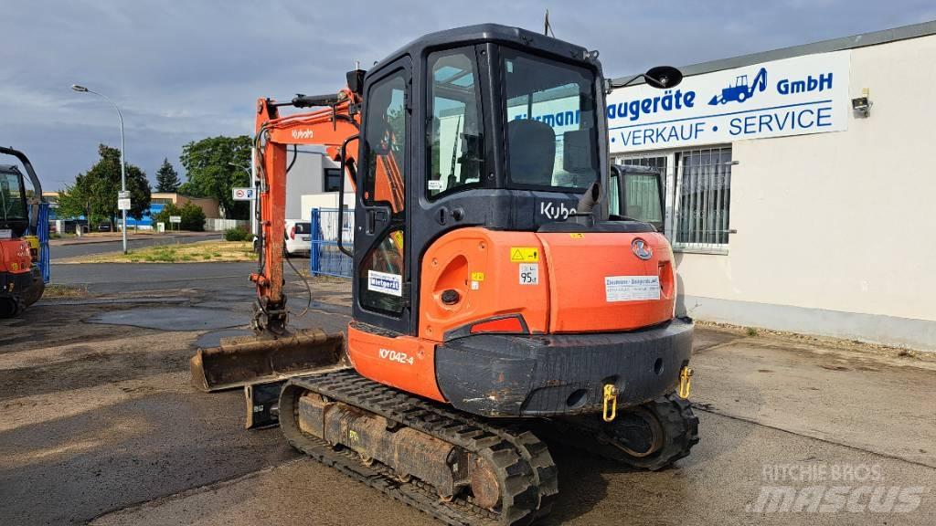 Kubota KX042-4 GLS 2 小型挖掘机