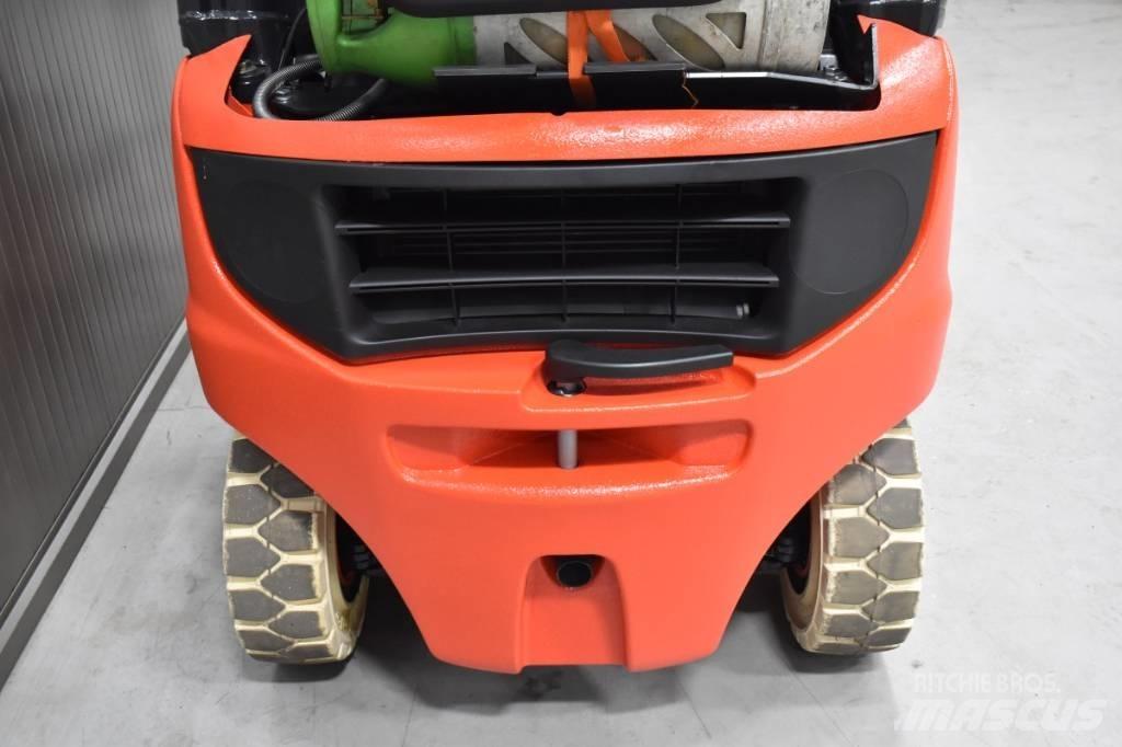 Linde H 16 T - 01 天然气叉车