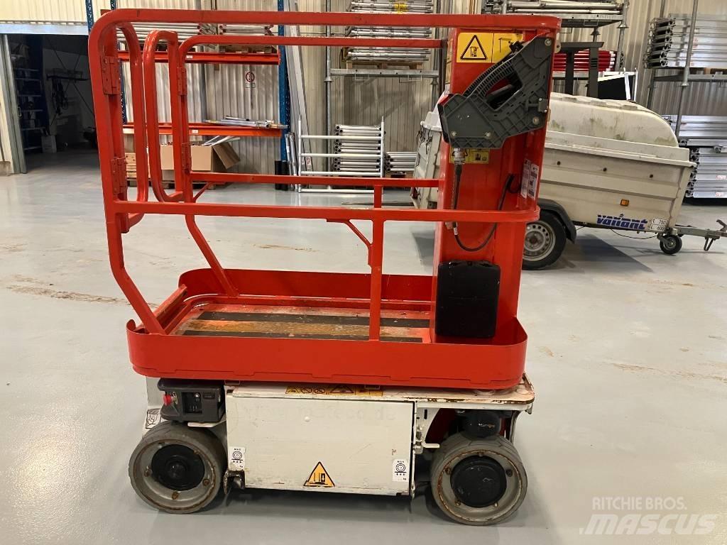 JLG 1230 ES 客货电梯
