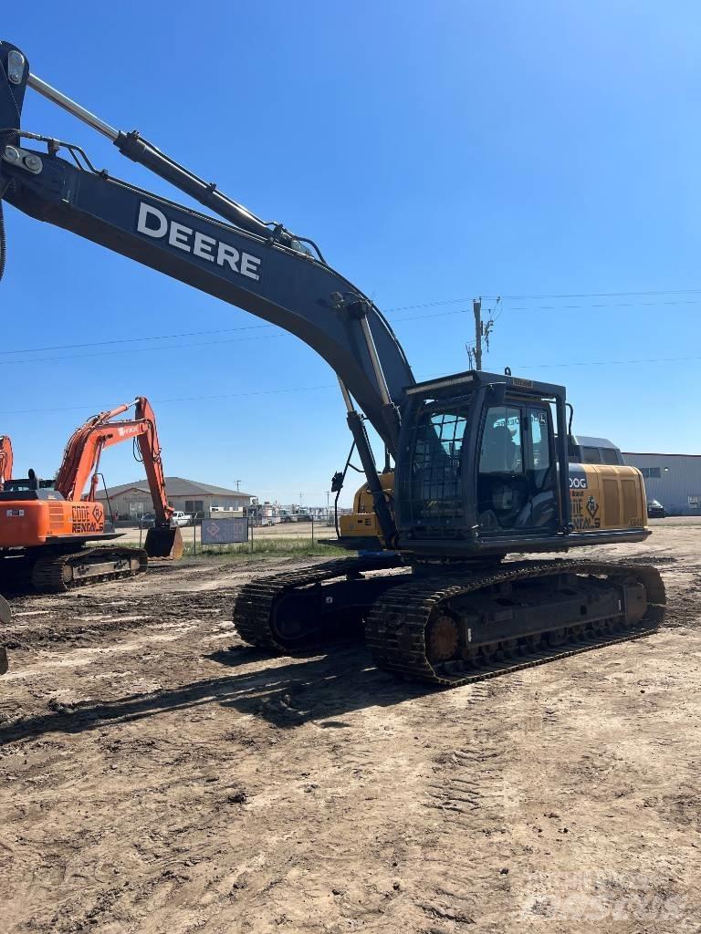 John Deere 300 履带挖掘机
