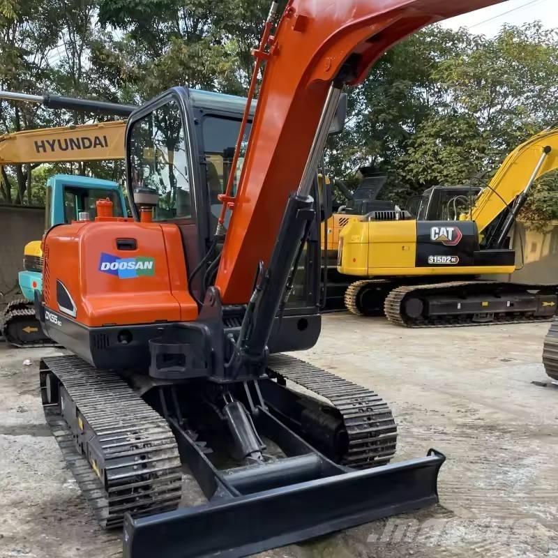Doosan DX55-9C 小型挖掘机