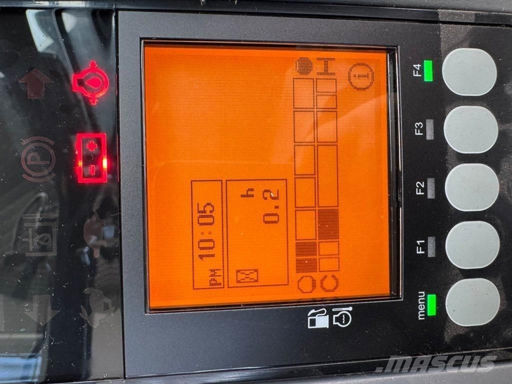 Yanmar VIO23-6 小型挖掘机