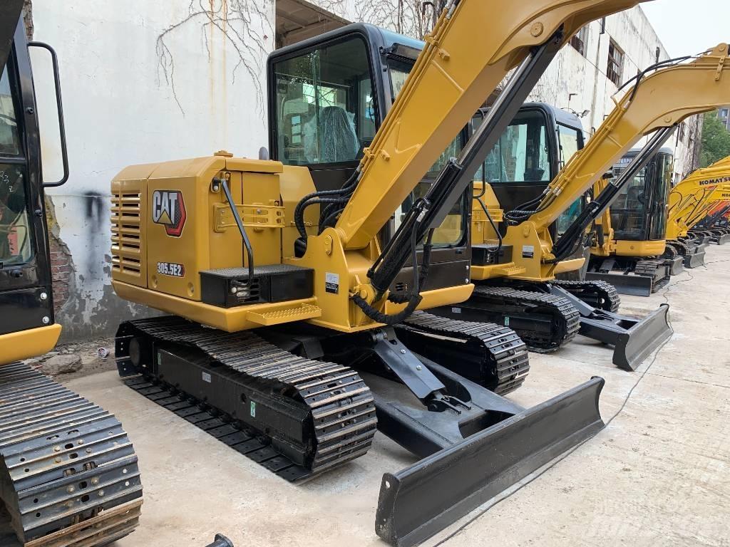 CAT 305.5E2 履带挖掘机