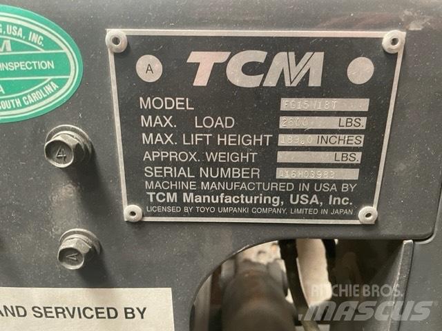 TCM FG15N18T 越野叉车|叉装车
