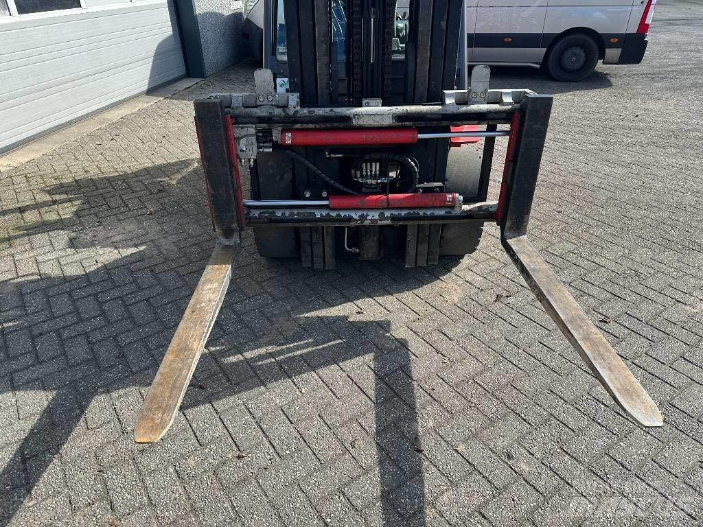 Manitou MI 35 G 天然气叉车