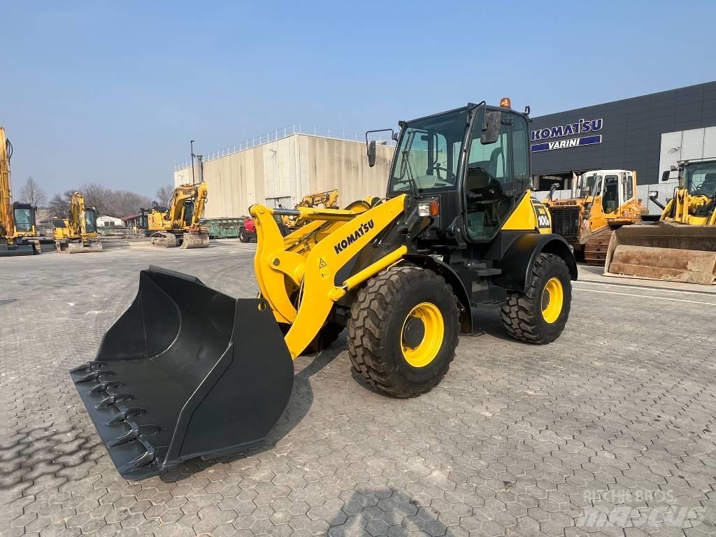 Komatsu WA 100 M-5 轮式装载机
