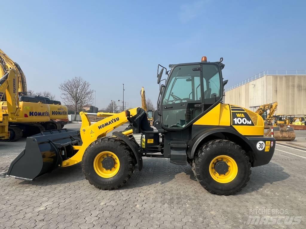 Komatsu WA 100 M-5 轮式装载机