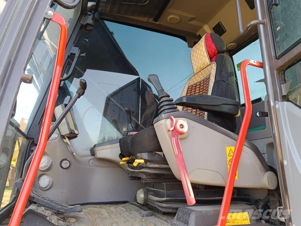 Volvo EC 250 D L 履带挖掘机