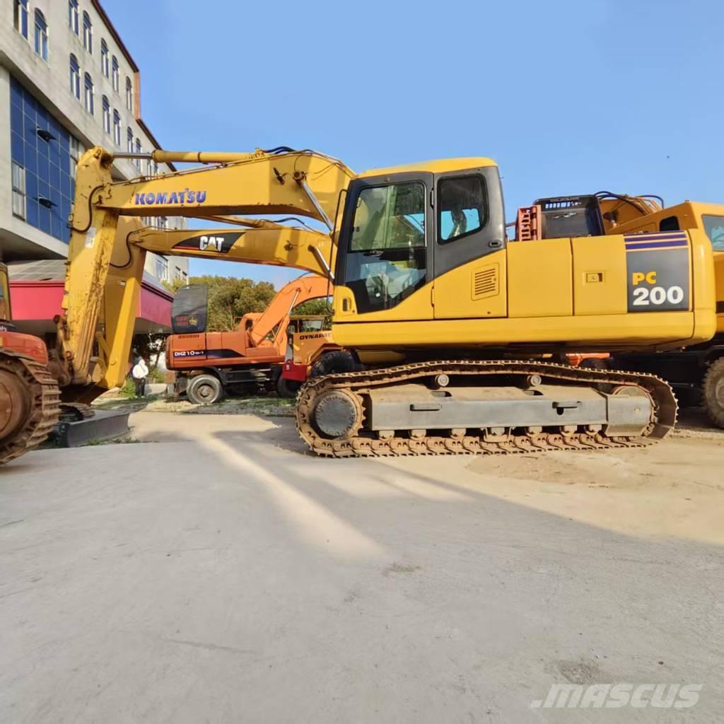 Komatsu PC 200-7 履带挖掘机