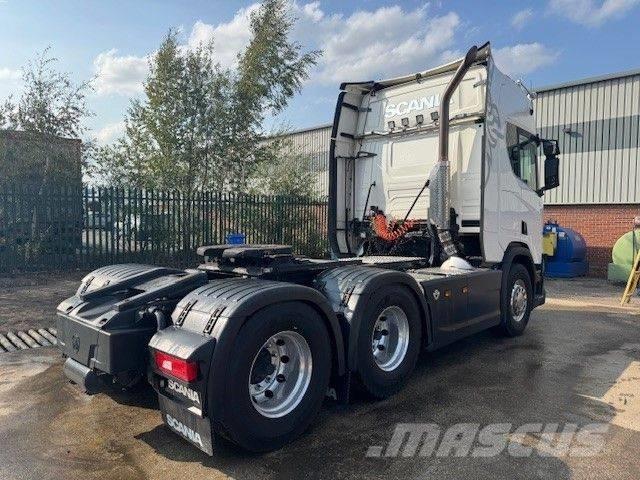 Scania R 650 牵引车