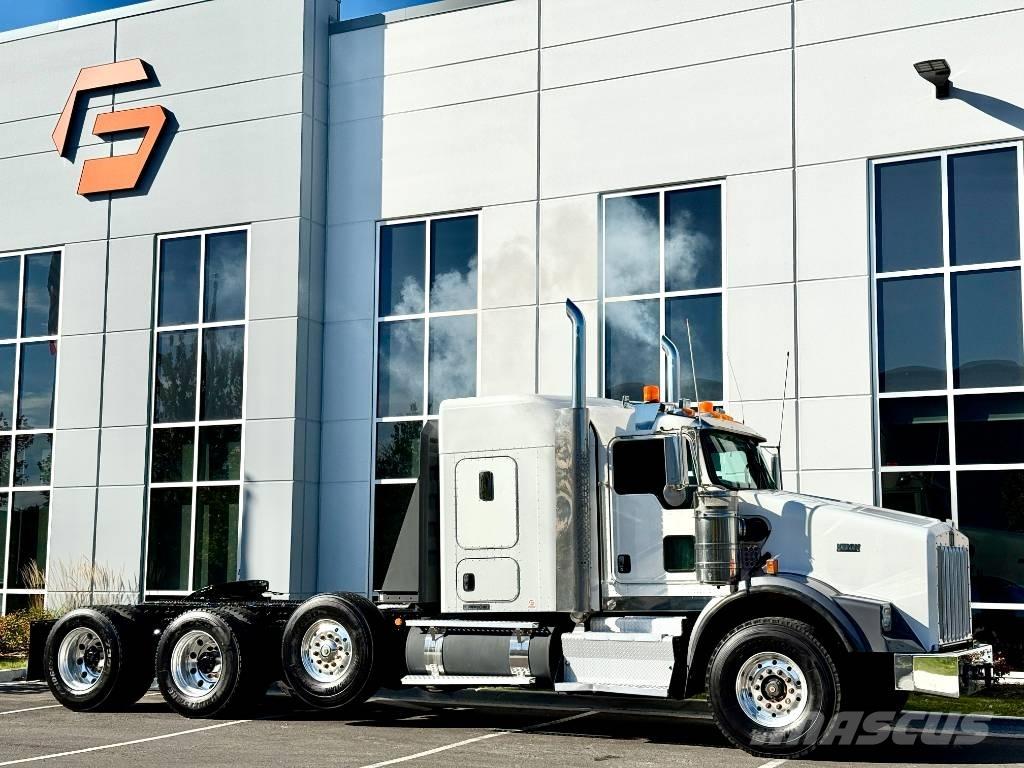Kenworth T 800 牵引车