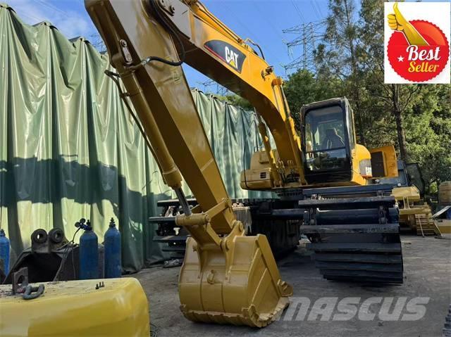 CAT 320 C 水陆两栖挖掘机
