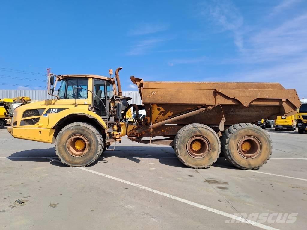 Volvo A 25 F 铰接式自卸车