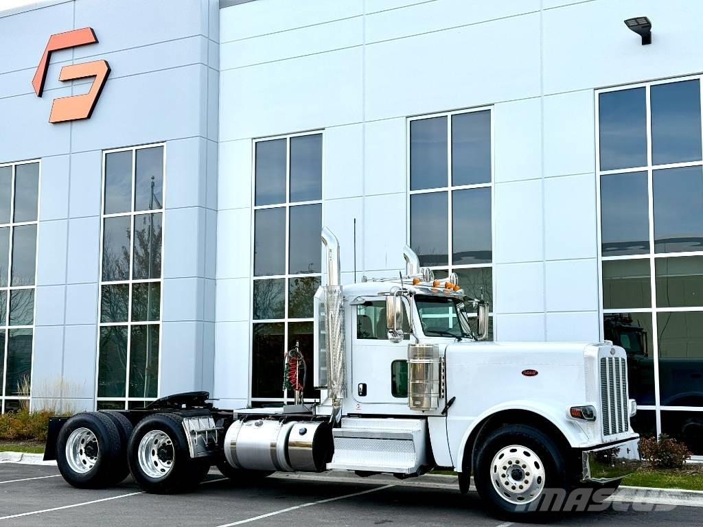 Peterbilt 389 牵引车