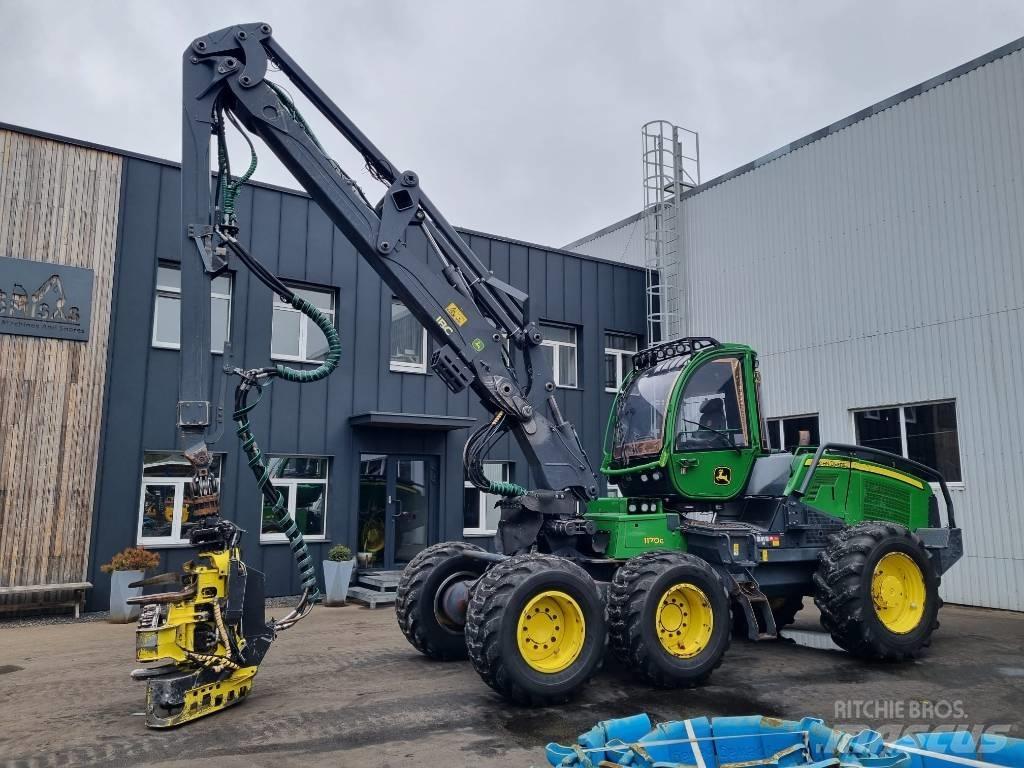 John Deere 1170 G 收割机