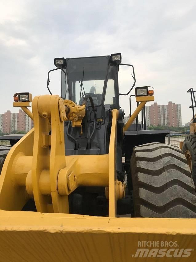Komatsu WA 470-3 轮式装载机