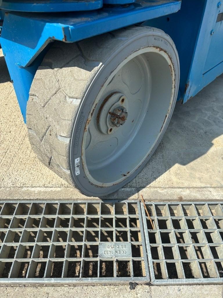 Genie GS 3246 剪叉式升降机