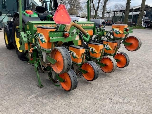 Amazone 451K 条播机