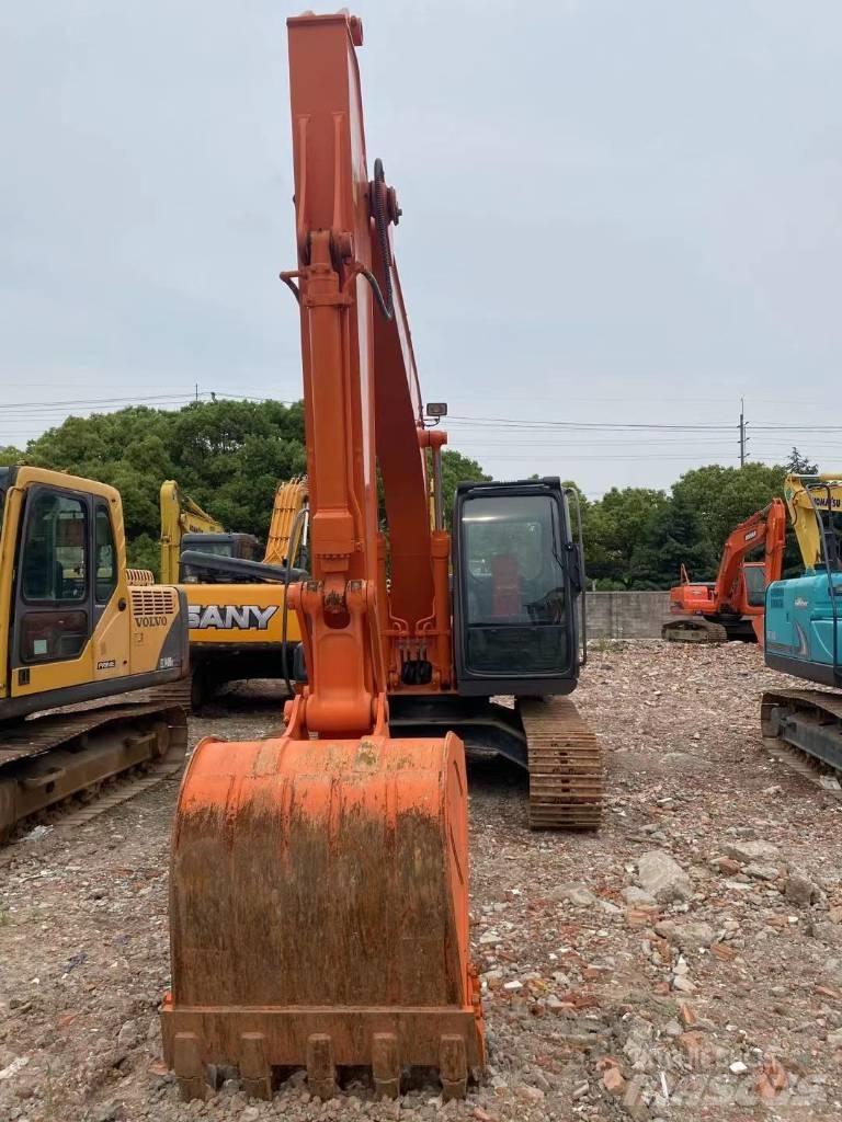 Hitachi ZX 120 履带挖掘机