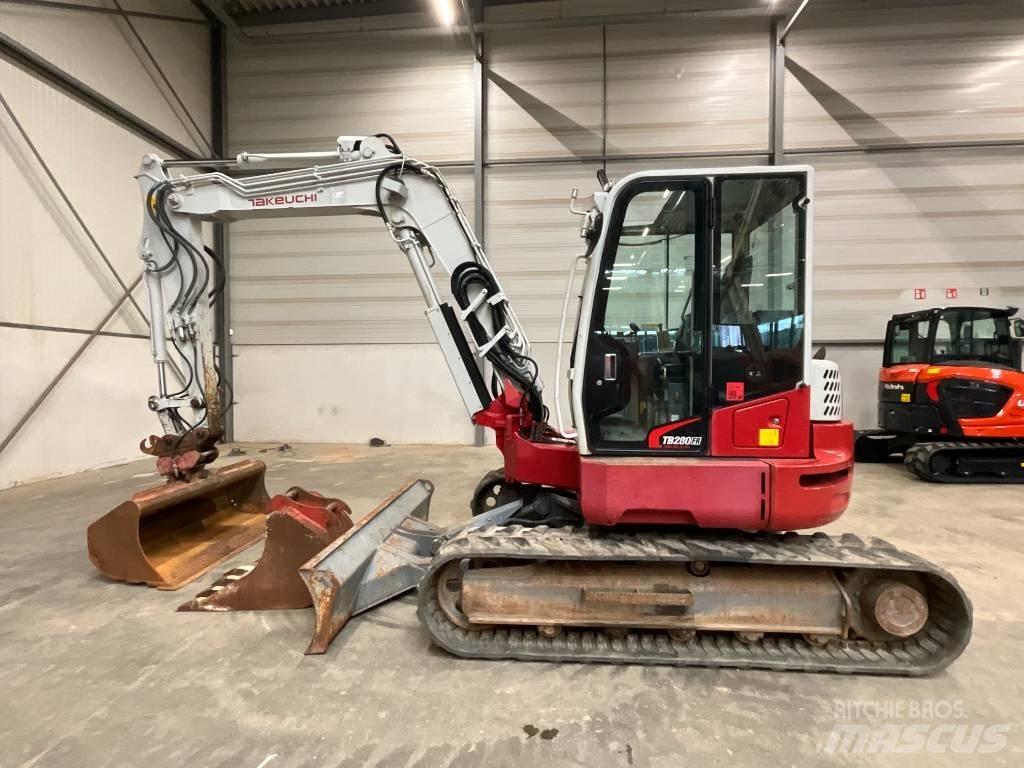 Takeuchi TB 280 FR 中型挖掘机