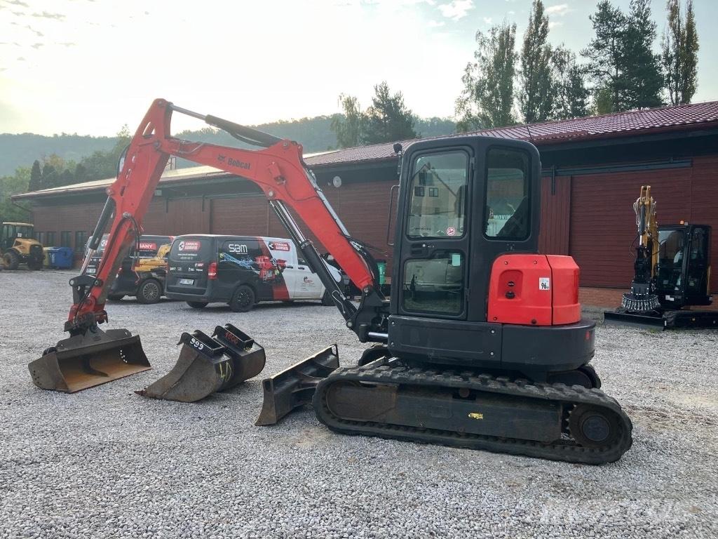Bobcat E 50 小型挖掘机