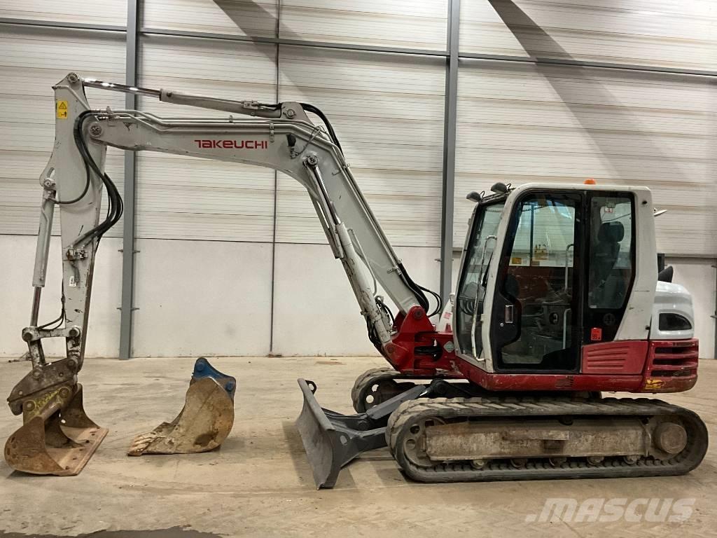 Takeuchi TB 285 中型挖掘机