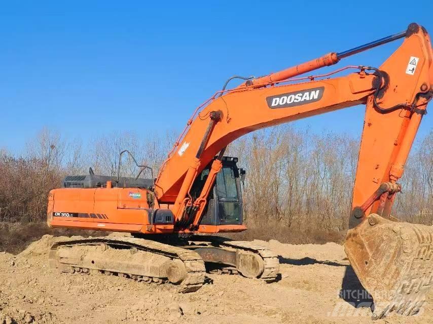 Doosan DX 380 LC 履带挖掘机