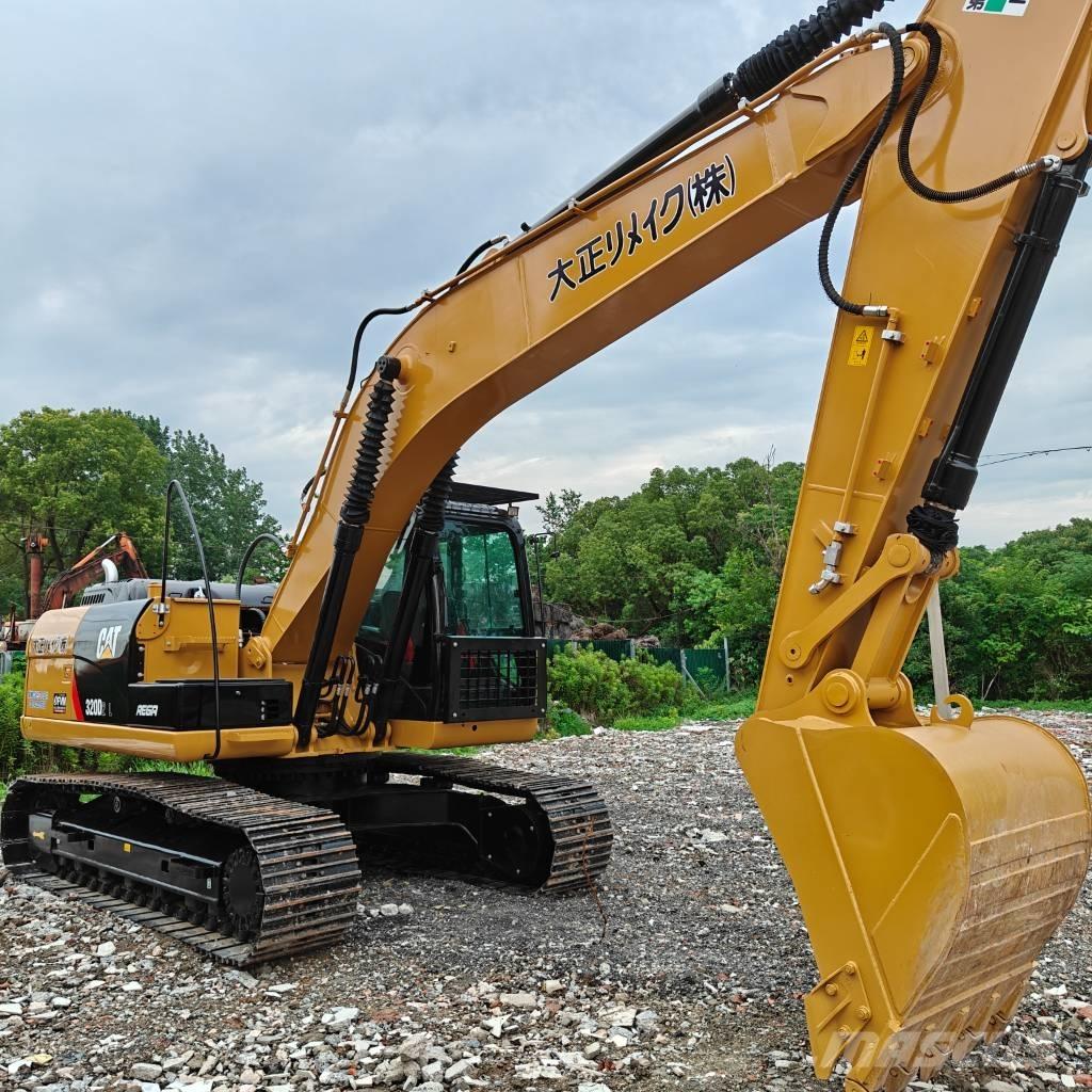 CAT 320 D L 履带挖掘机