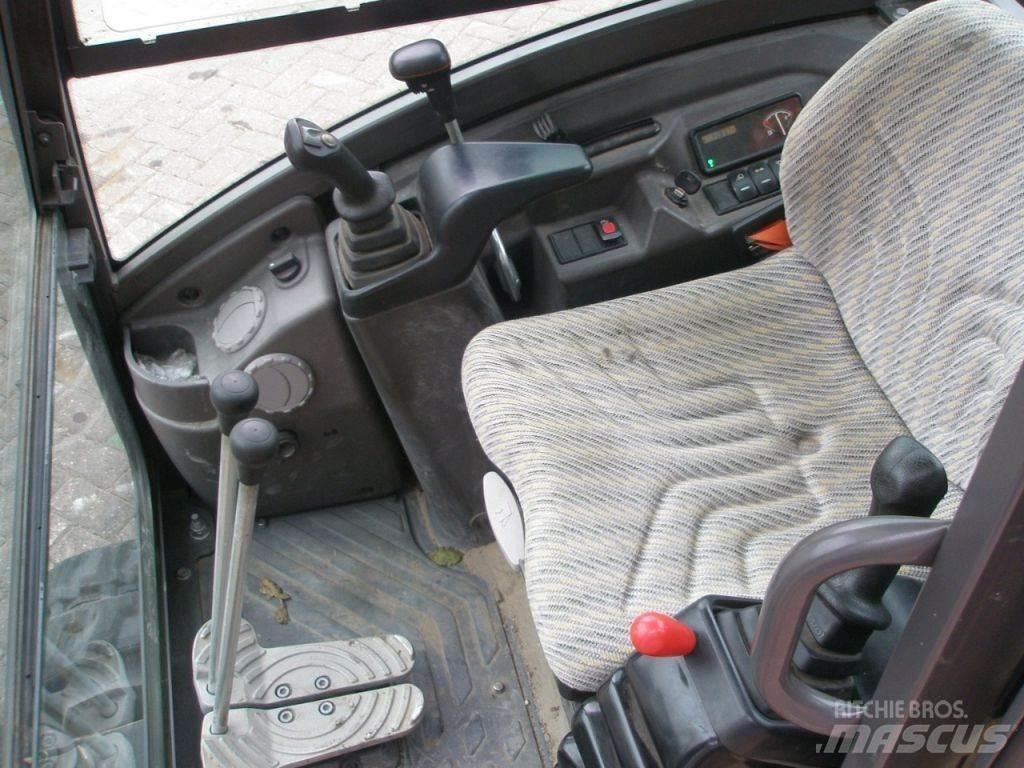 Volvo ECR18E 小型挖掘机