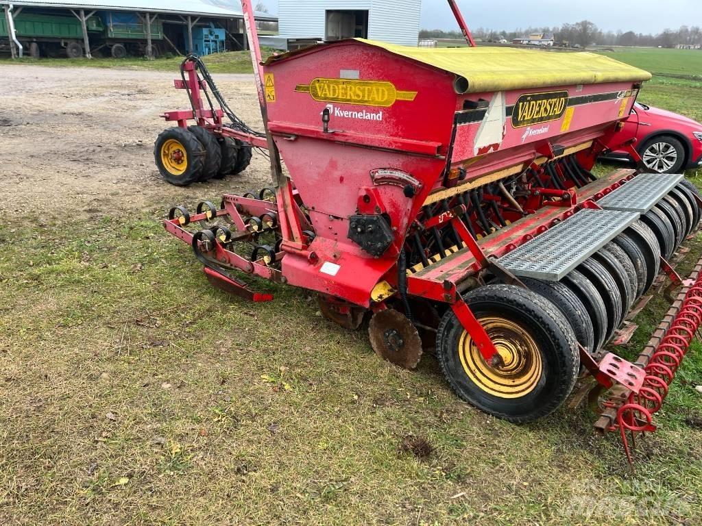 Väderstad Rapid400C 多功能条播机