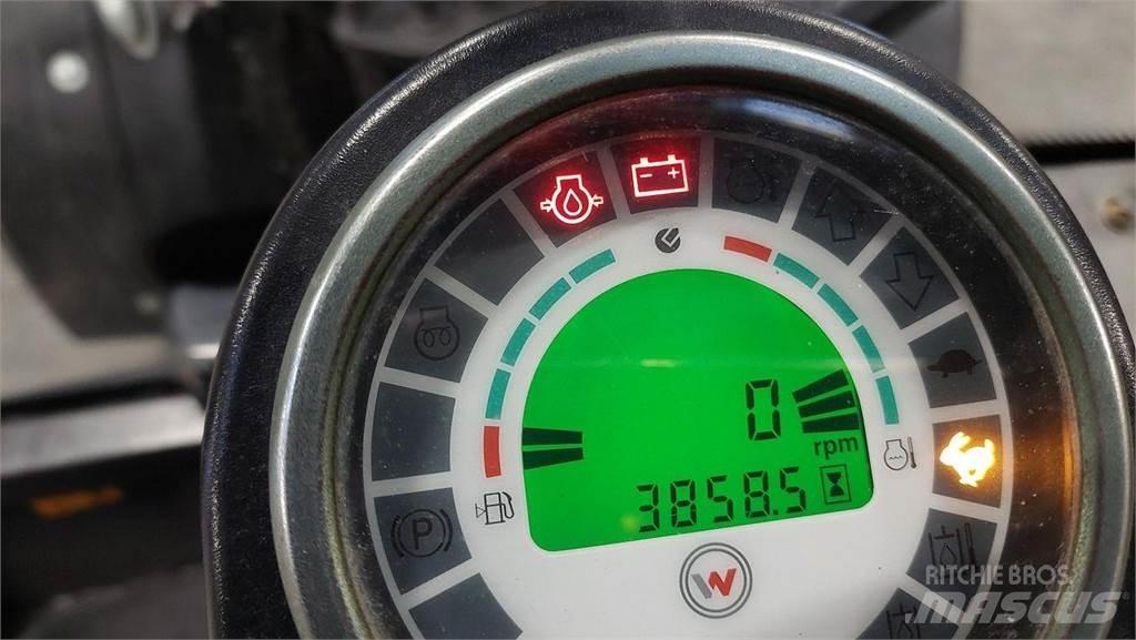 Weidemann 2070 多功能装载机