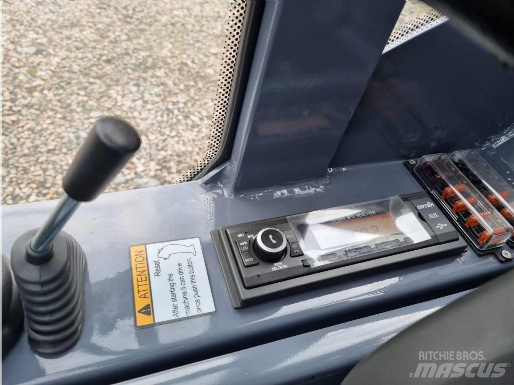 VM Loader 1026 LXC 小型装载机