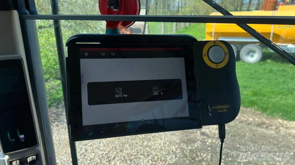 Väderstad Rapid400C 多功能条播机