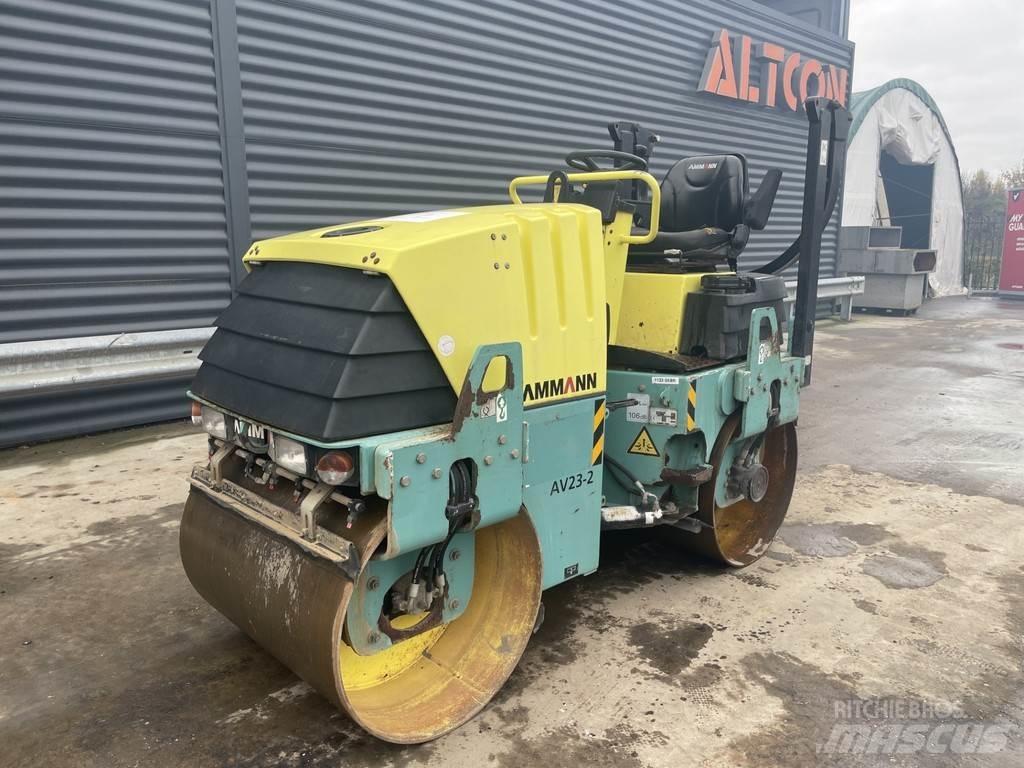 Ammann AV 23-2 双轮压路机
