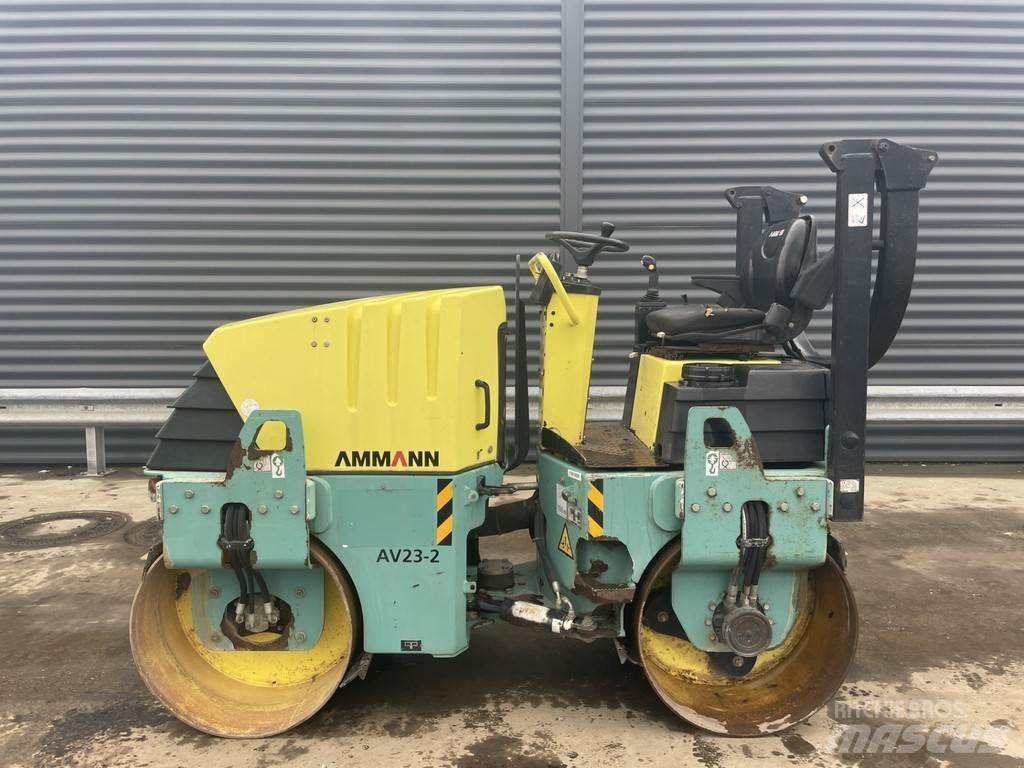 Ammann AV 23-2 双轮压路机